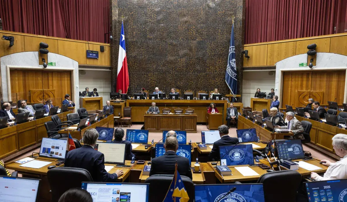 Título: A Ley Proyecto de simplificación regulatoria  que incorpora modificaciones en materia de aguas