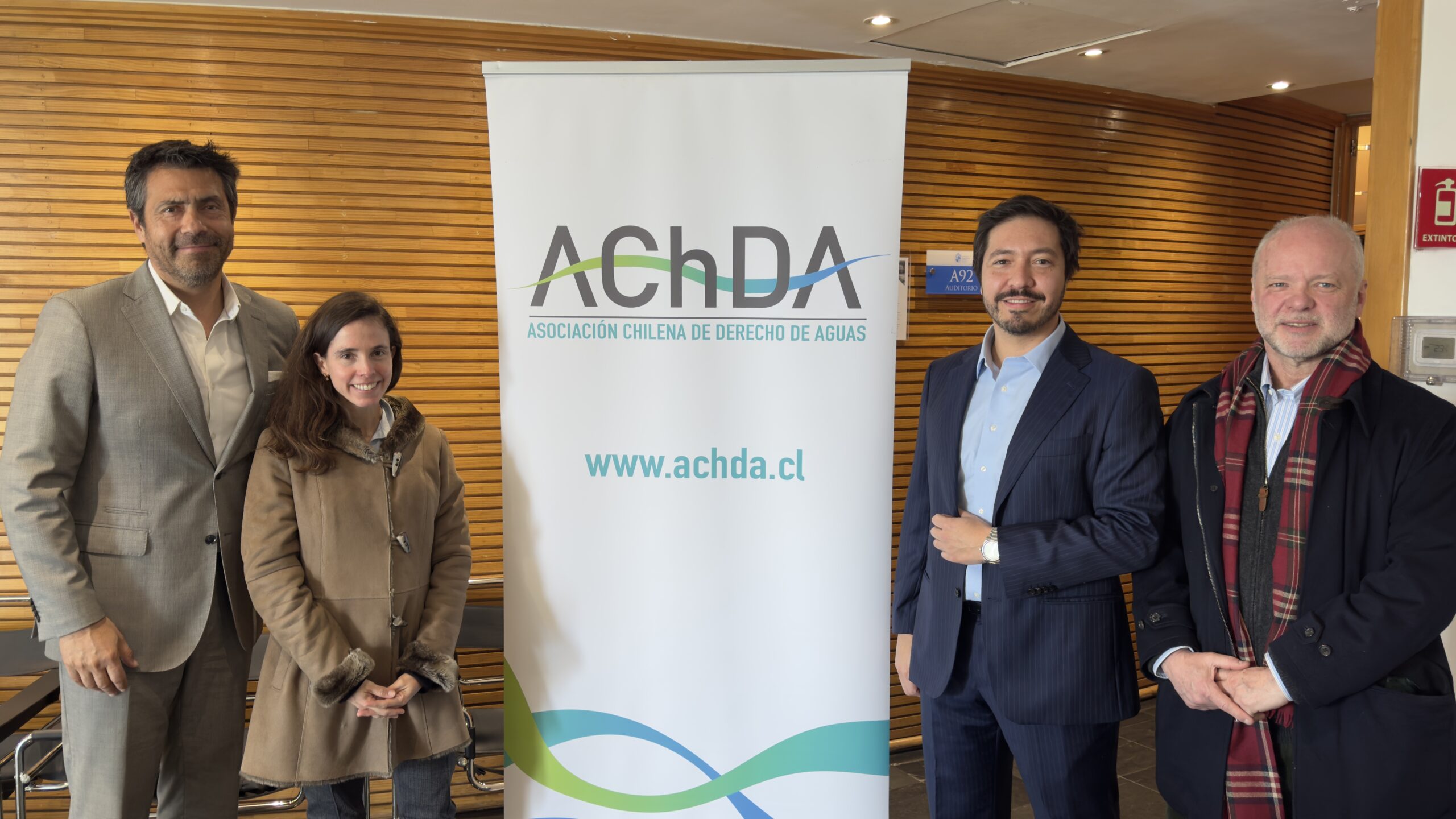 Exitosa realización del segundo encuentro del ciclo de Coloquios ACHIDAM–AChDA