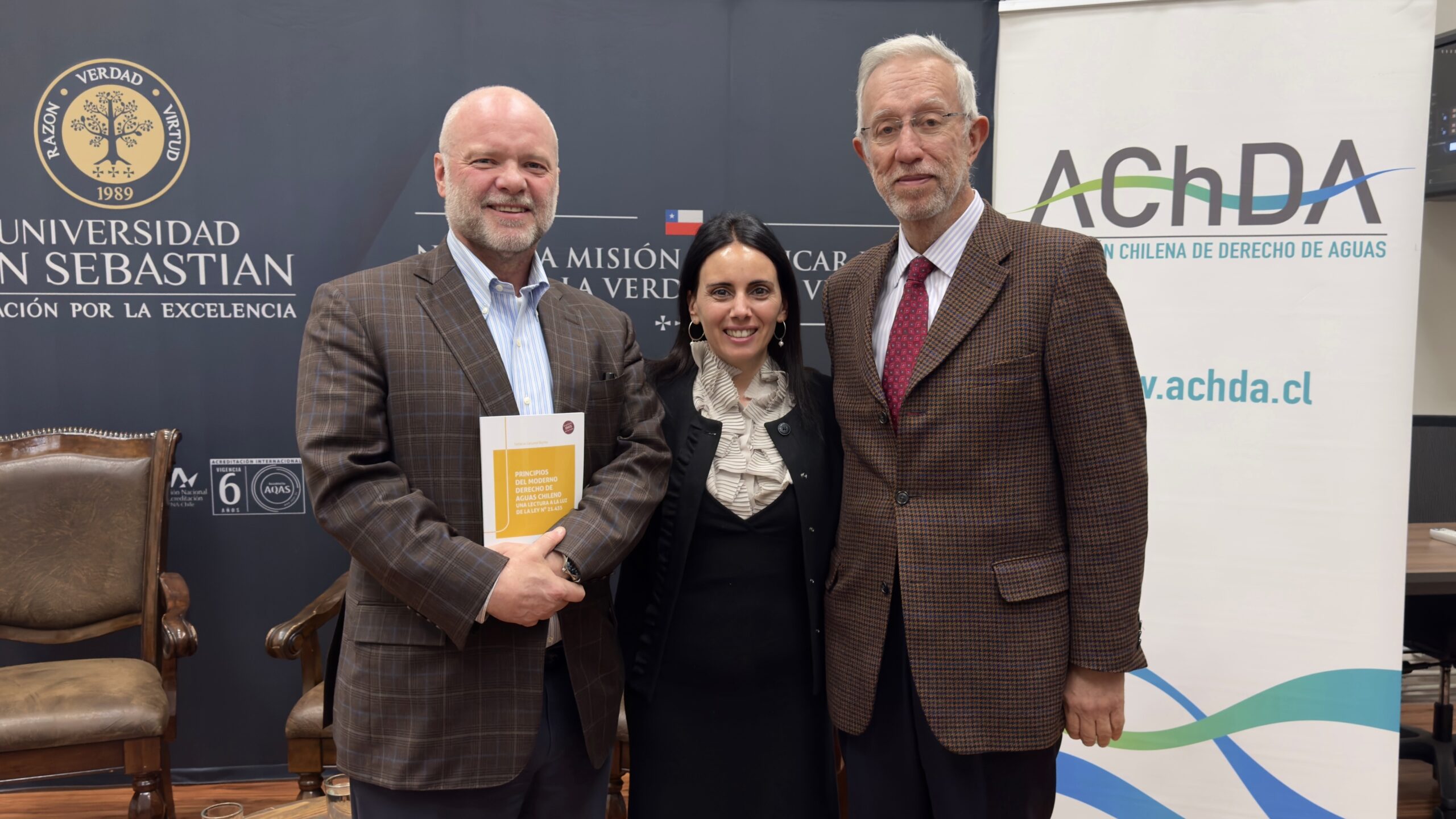 Exitosa presentación del libro “Principios del moderno Derecho de Aguas Chileno” de Tatiana Celume